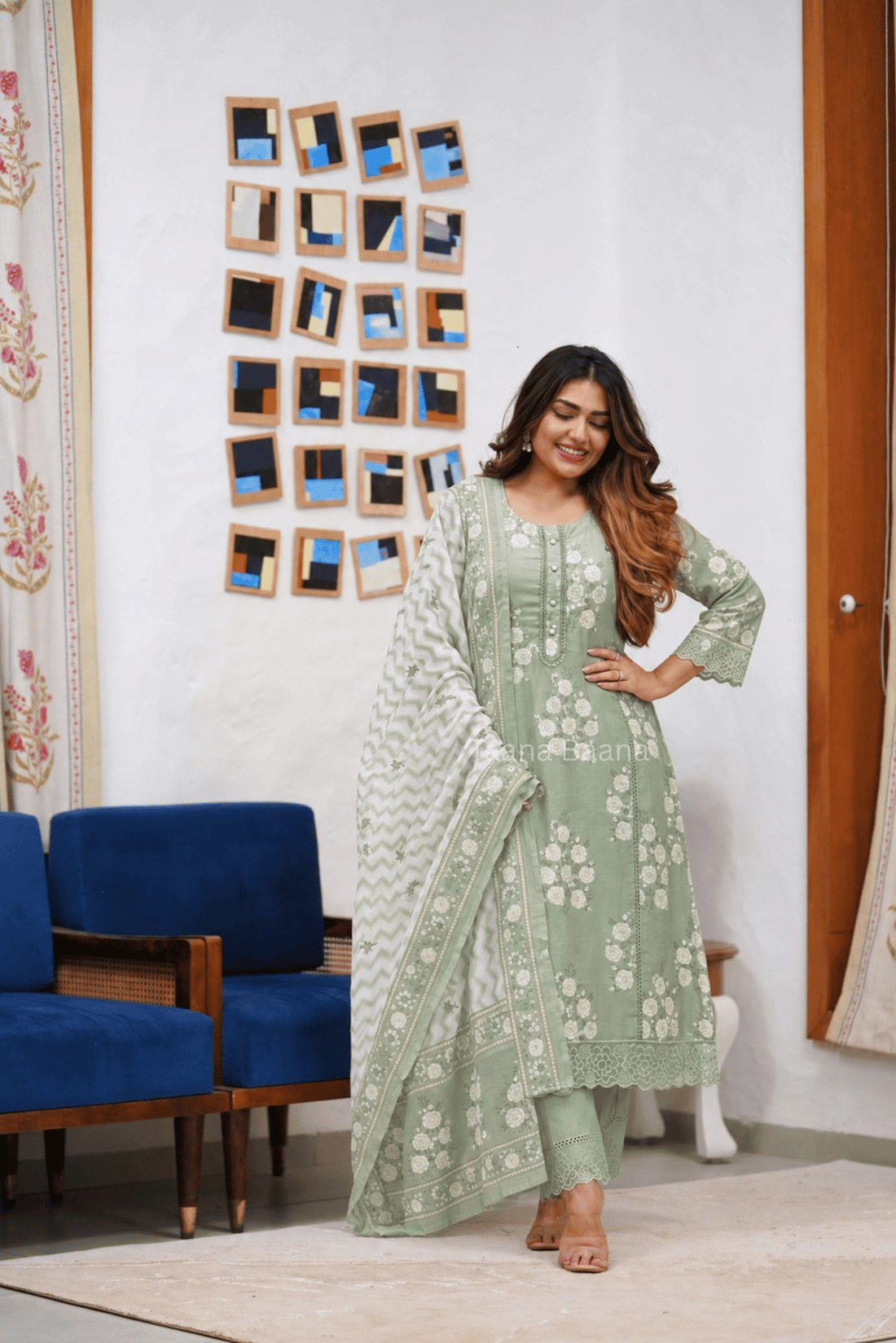 Dupatta Pant Set