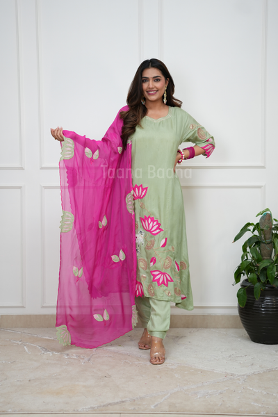 Dupatta Pant Set