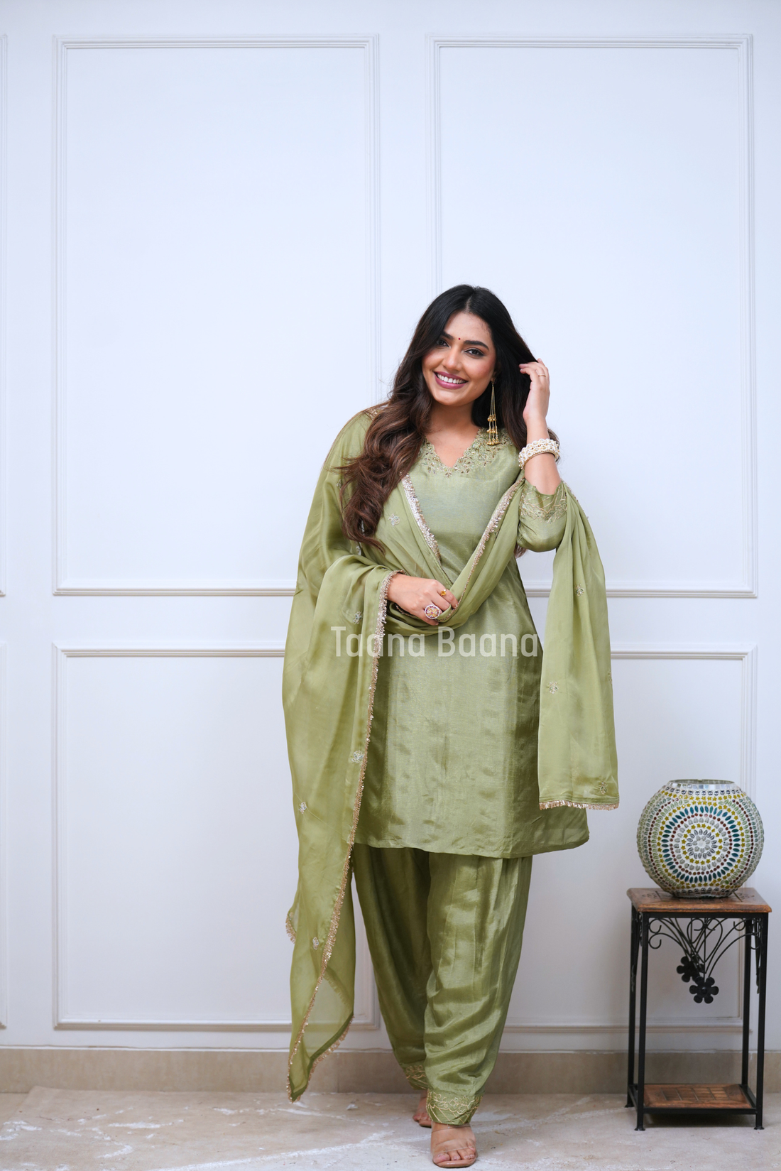 Dupatta Salwar suit