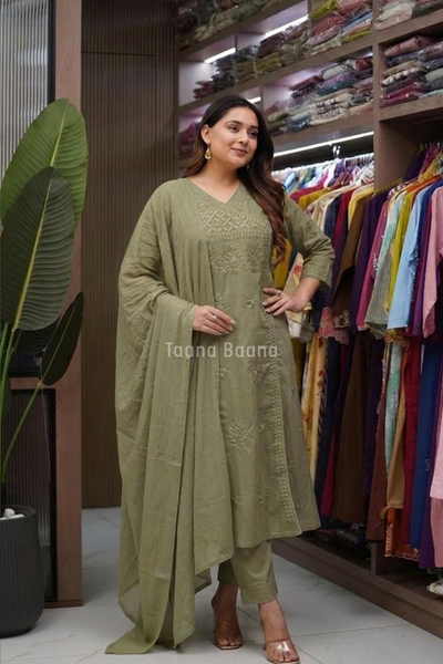 Dupatta Pant Set