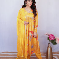 Dupatta Pant Set