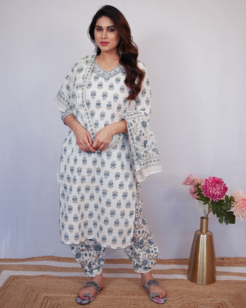 Dupatta Pant Set