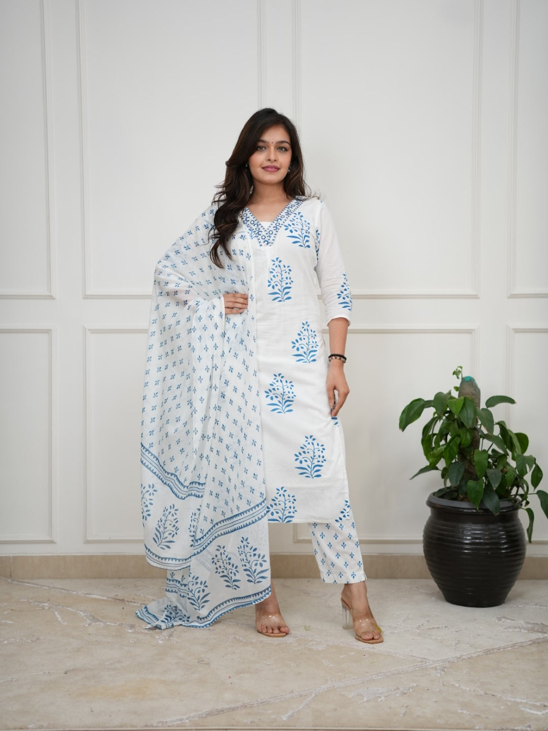 Dupatta Pant Set