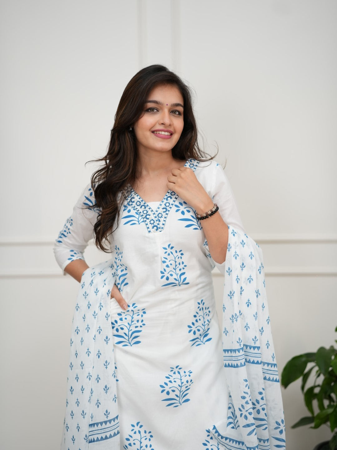 Dupatta Pant Set