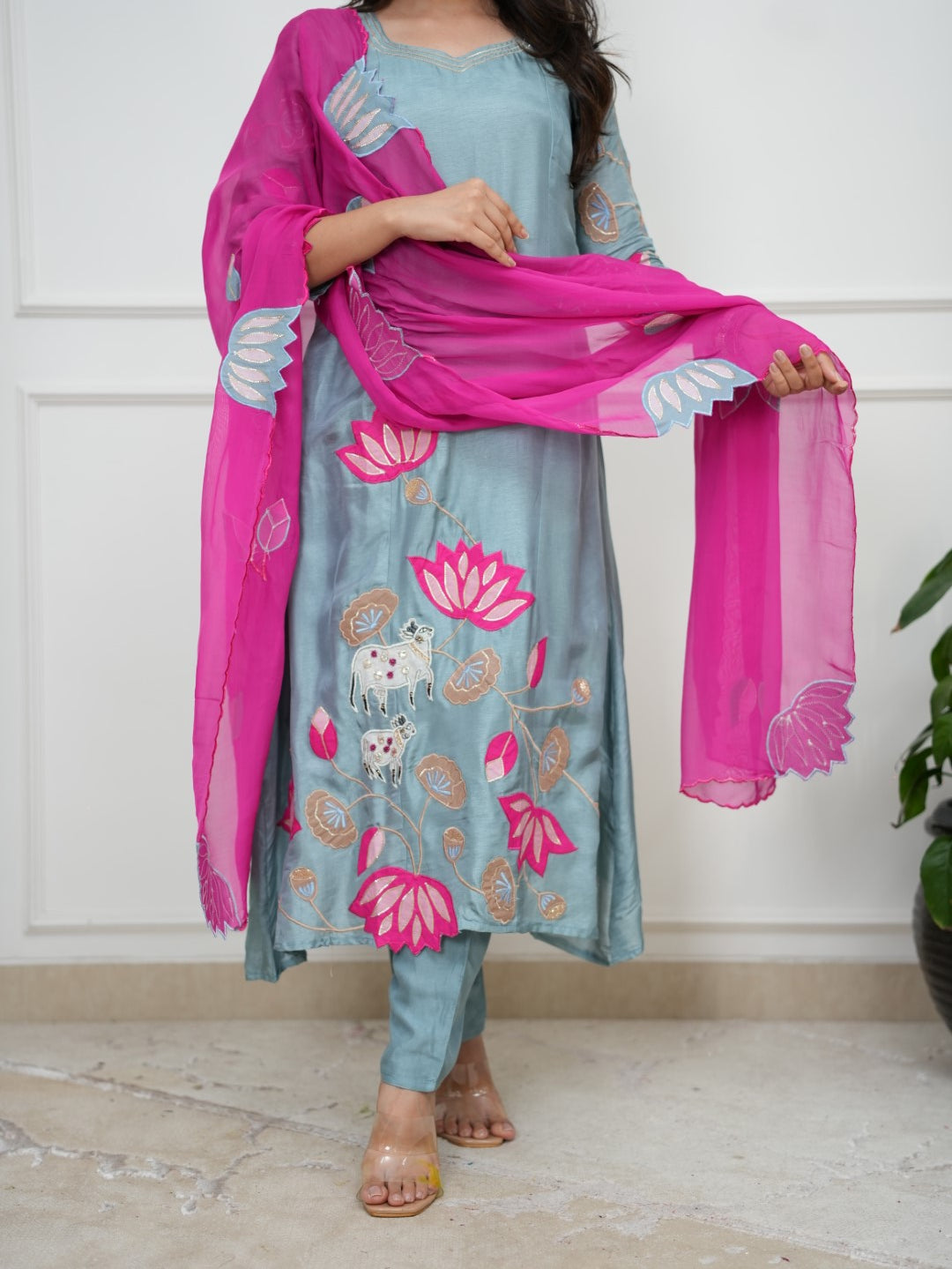 Dupatta pant set