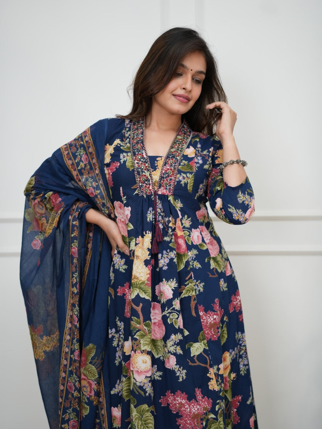 Dupatta Pant Set