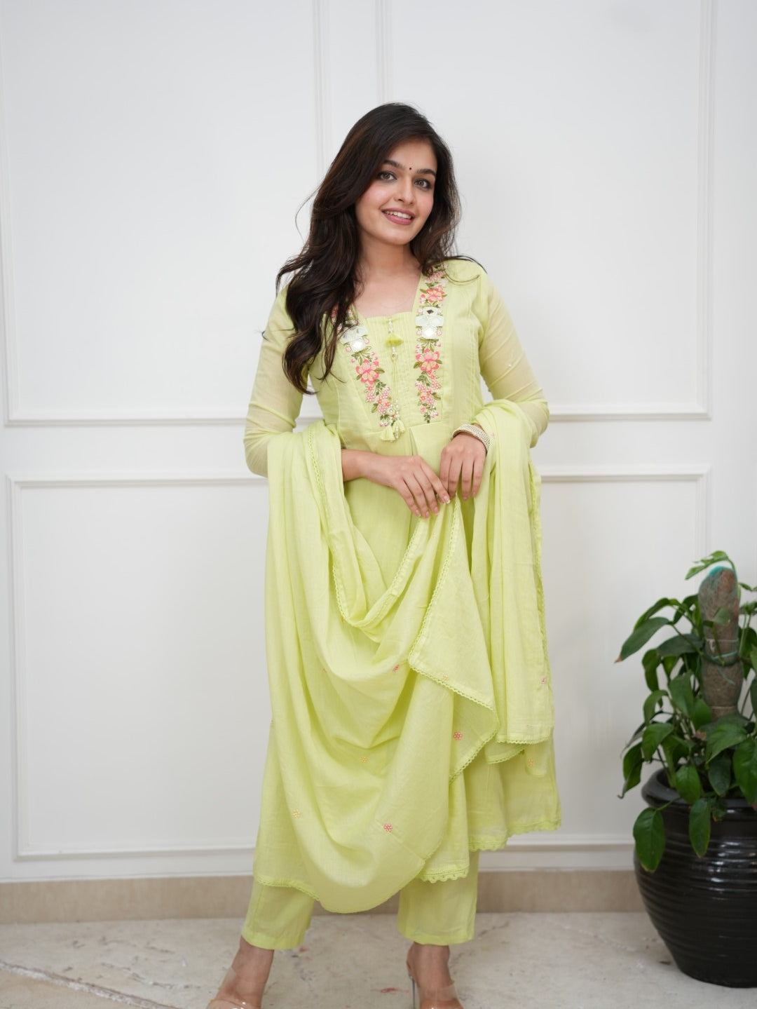 Dupatta Pant Set