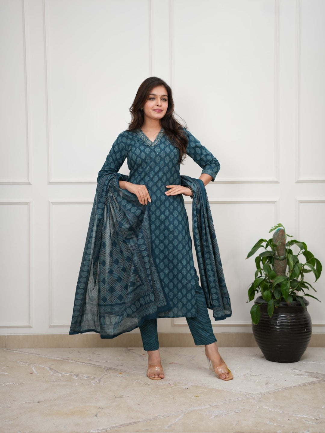 Dupatta Pant Set