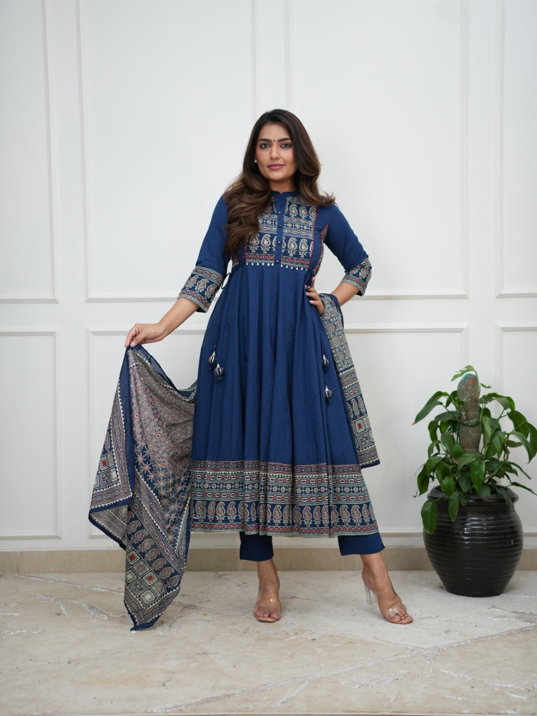 Dupatta Pant Set