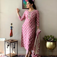 Dupatta Pant Set