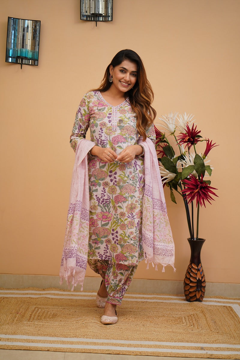 Dupatta Pant Set