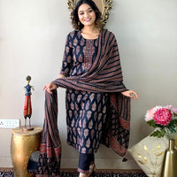 Dupatta Pant Set