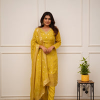 Duppata Pant Set