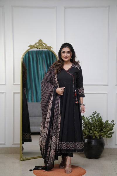 Dupatta Pant Set