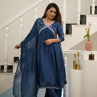 Dupatta Pant Set