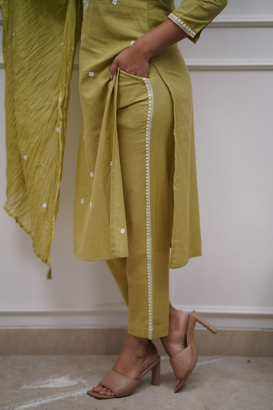 Dupatta Pant Set