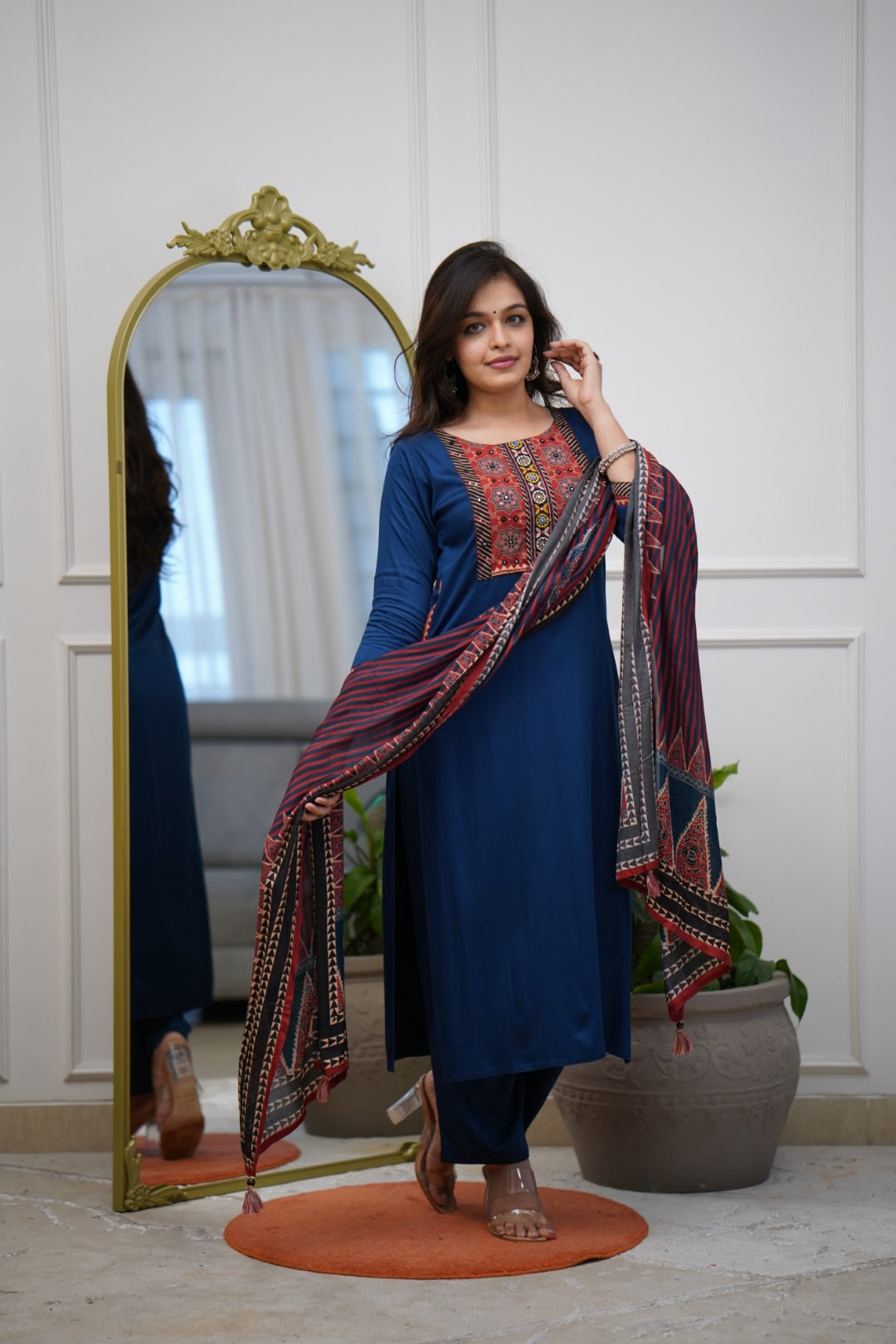 Dupatta Pant Set