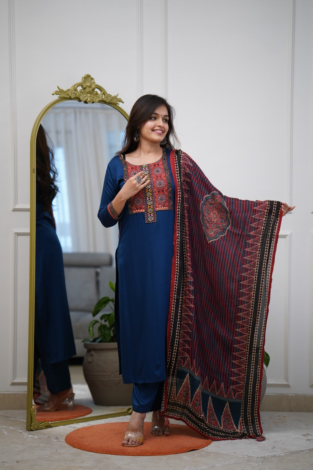 Dupatta Pant Set