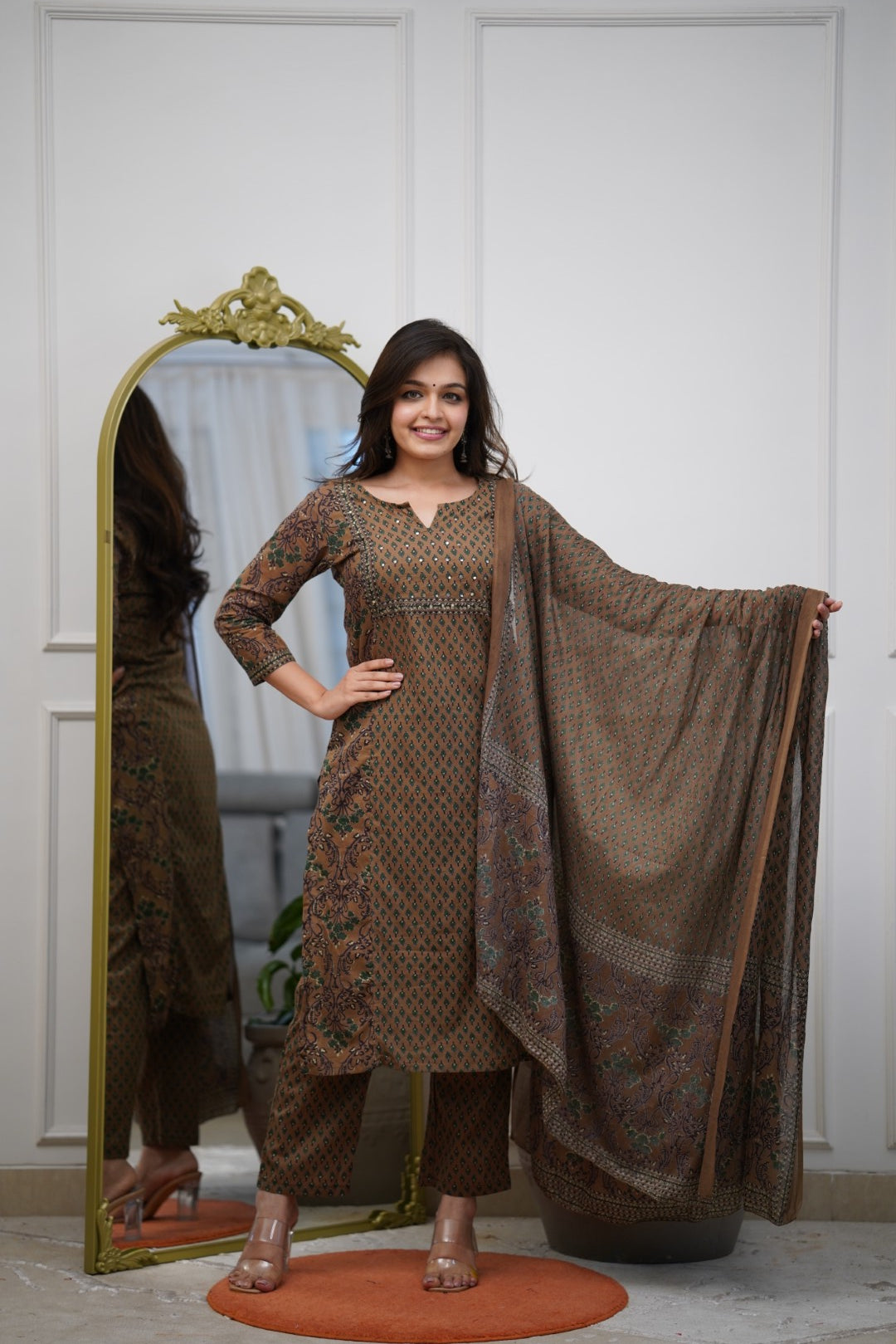 Dupatta Pant Set