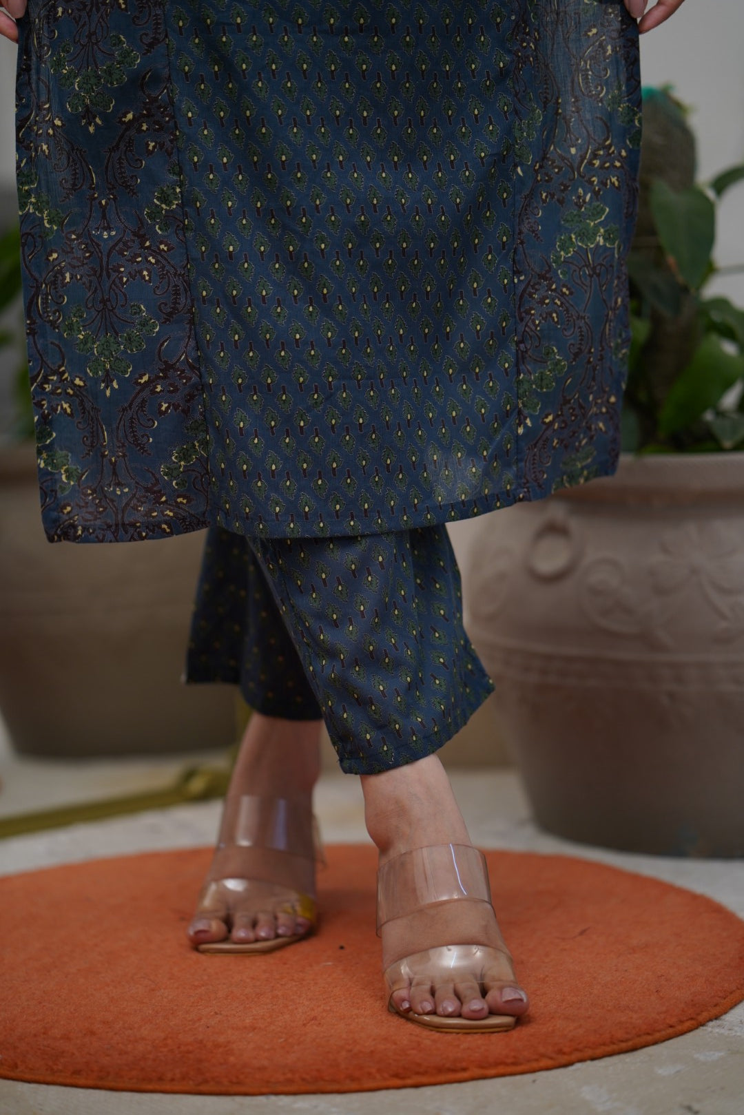Dupatta Pant Set