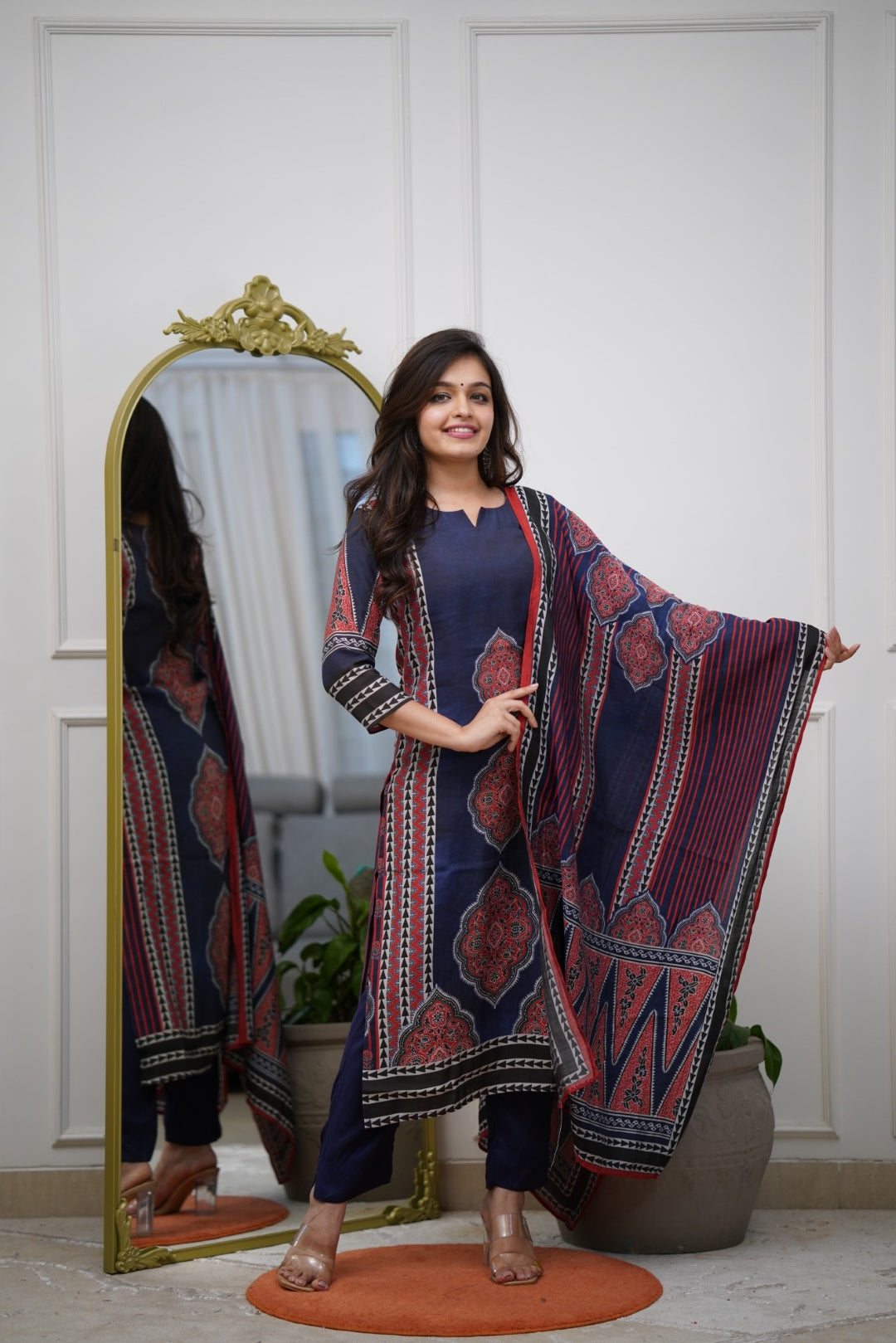 Dupatta Pant Set