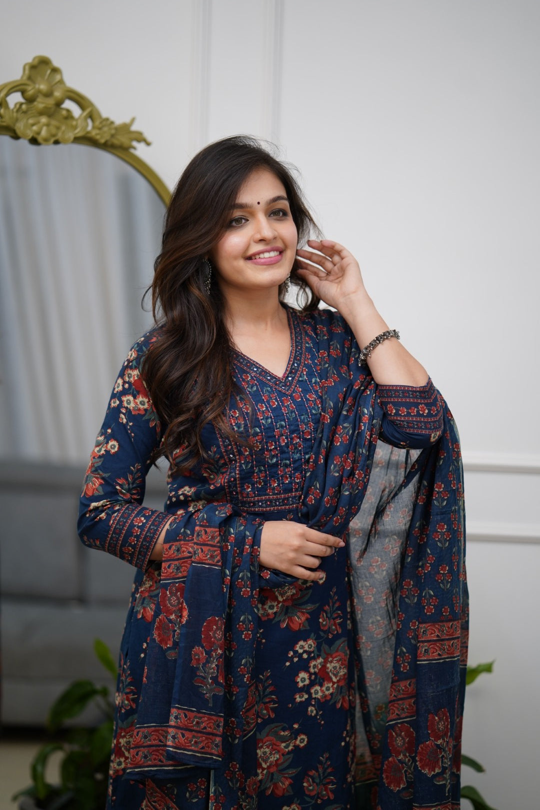 Dupatta Pant Set