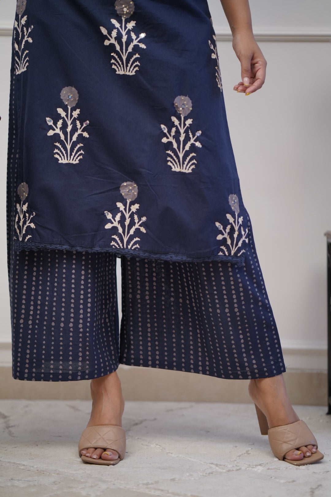 Dupatta Pant Set