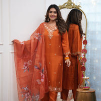 Dupatta Pant Set