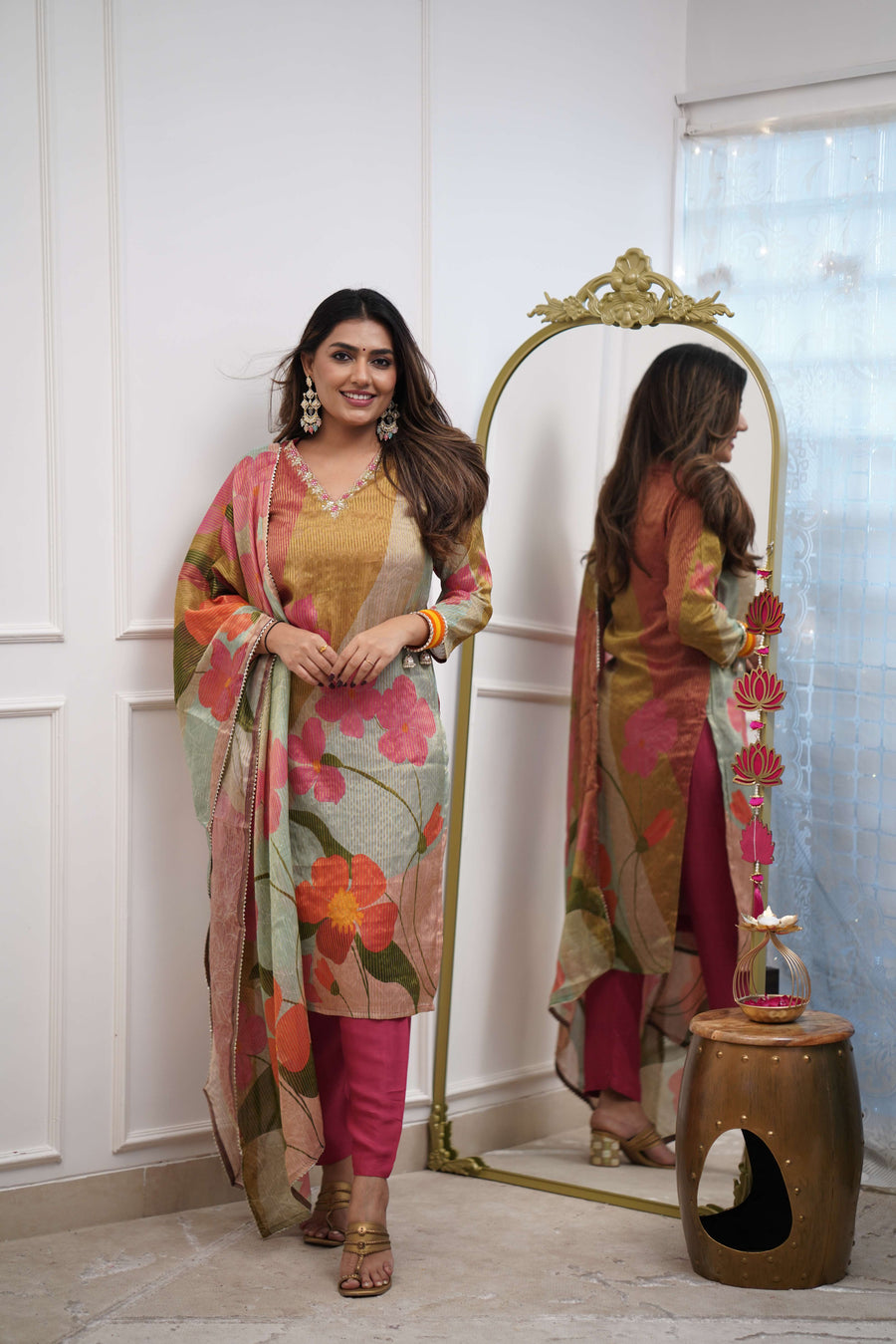 Dupatta Pant Set