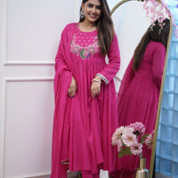 Dupatta Pant Set