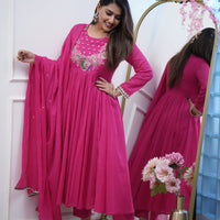 Dupatta Pant Set