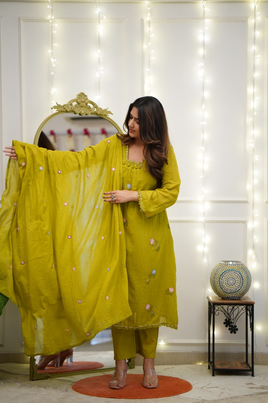Dupatta Pant Set