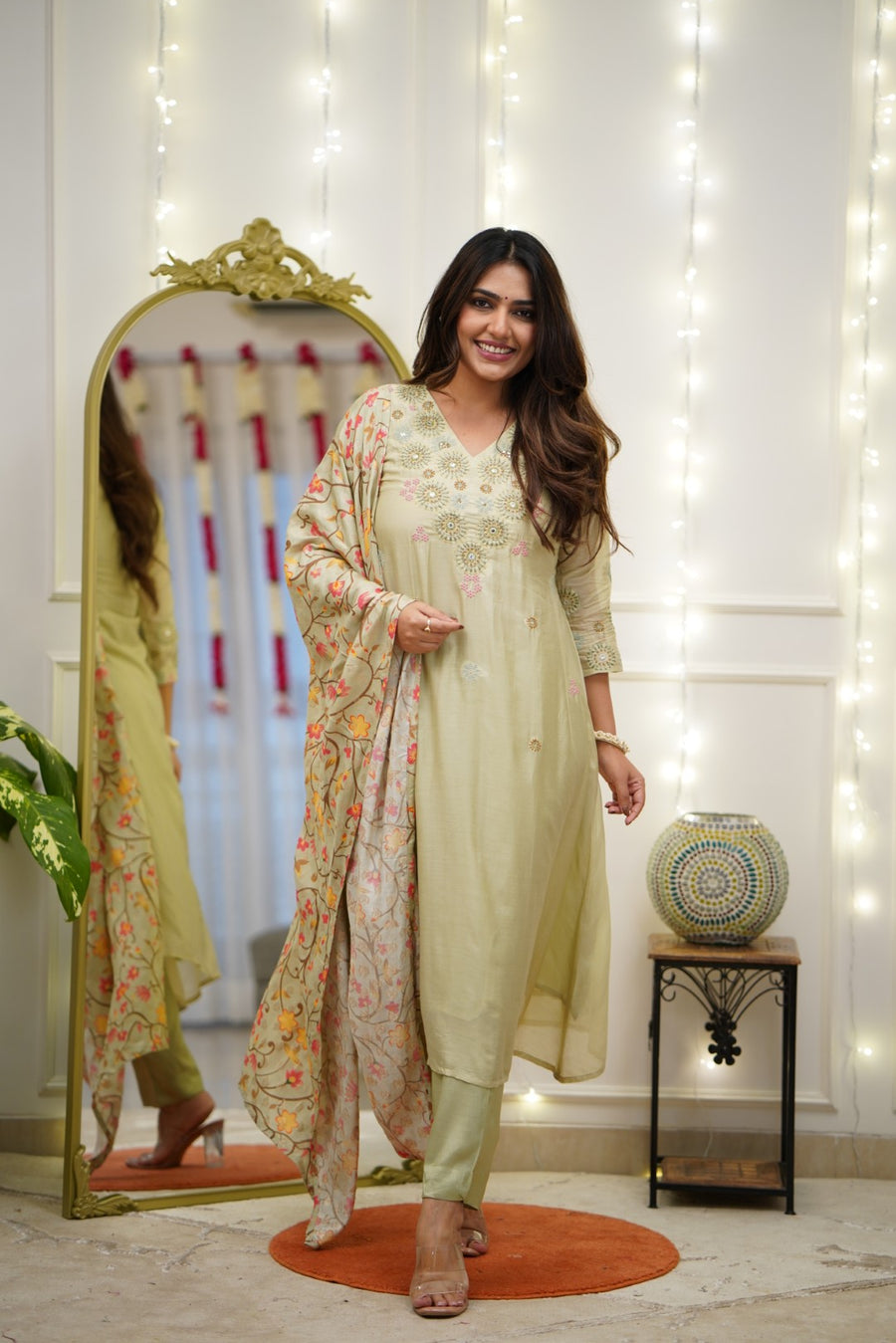 Dupatta Pant Set