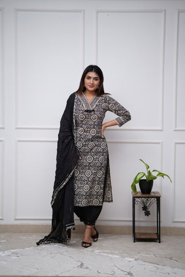 Duppata Pant Set