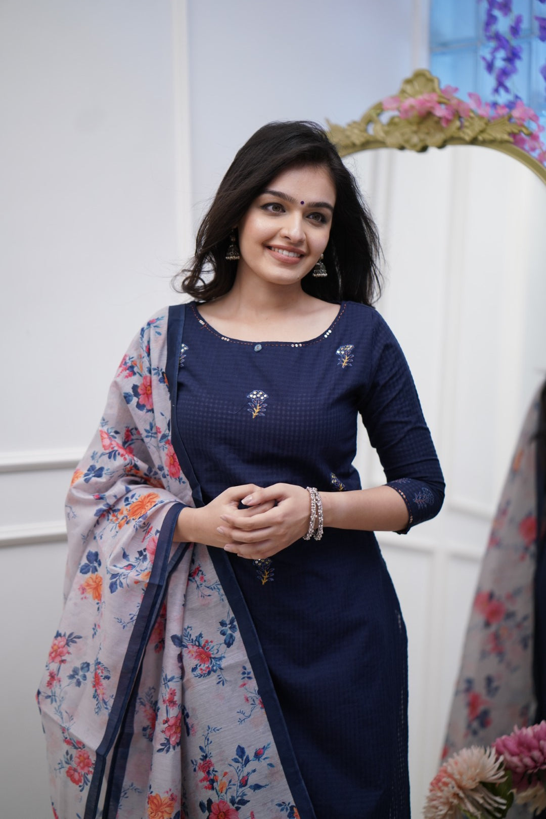 Dupatta Pant Set