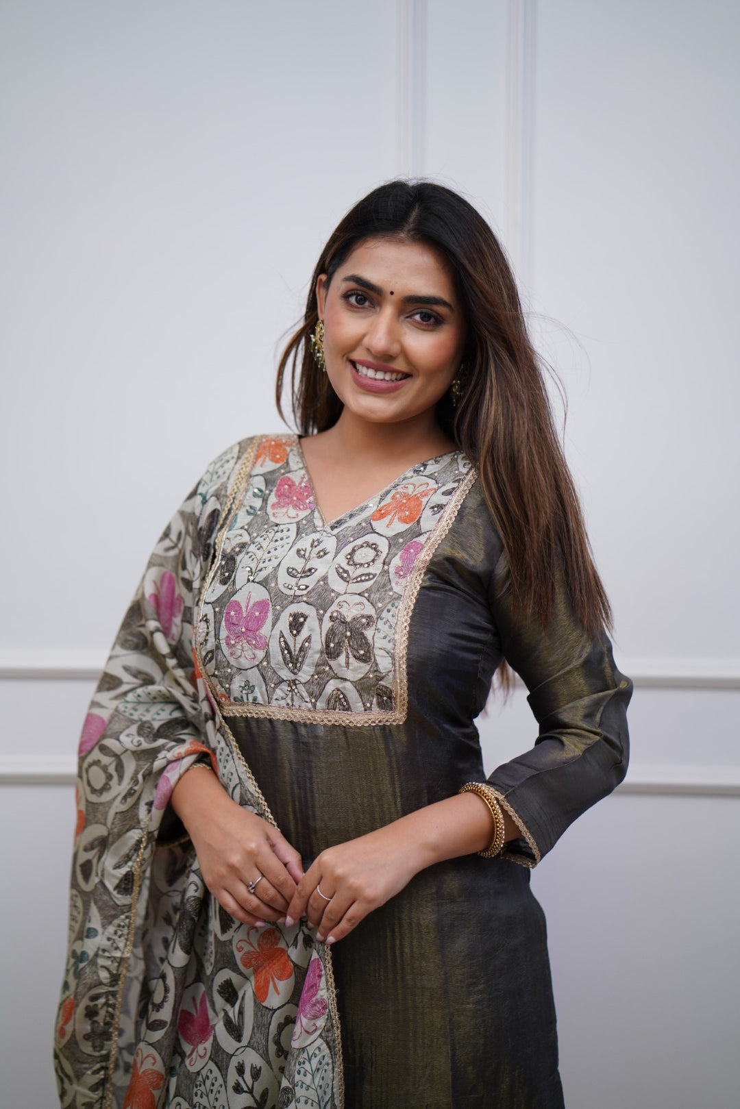Dupatta Pant Set