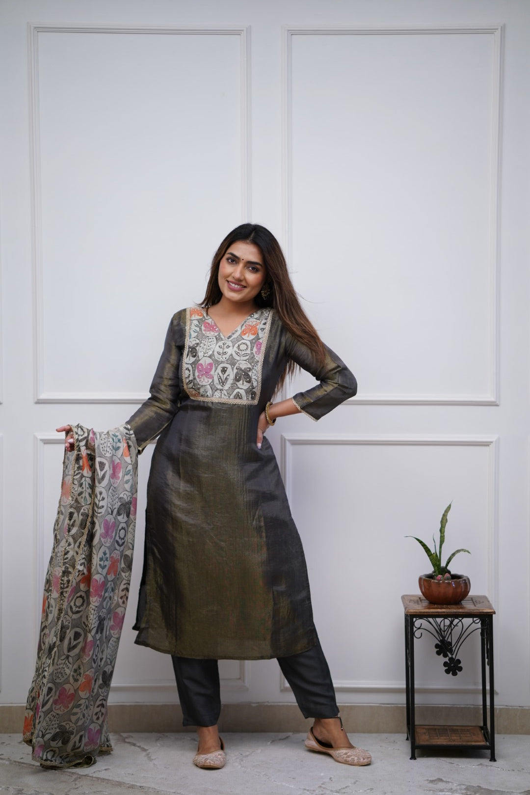 Dupatta Pant Set
