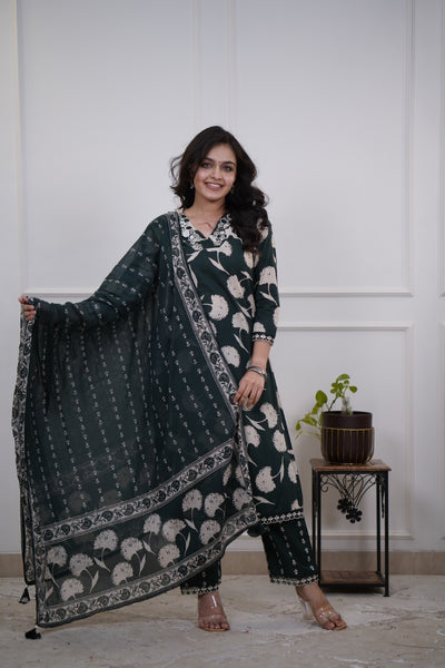 Dupatta Pant Set