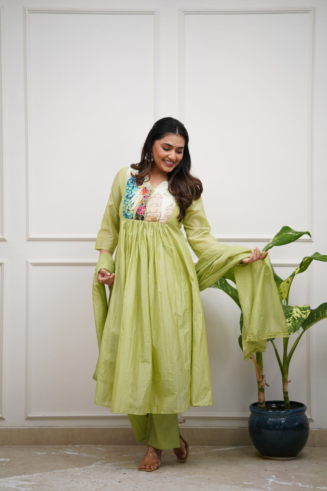 Dupatta Pant Set