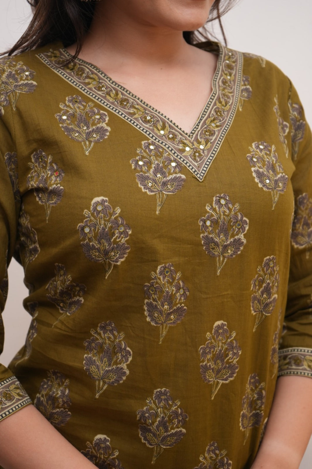 Dupatta Pant Set
