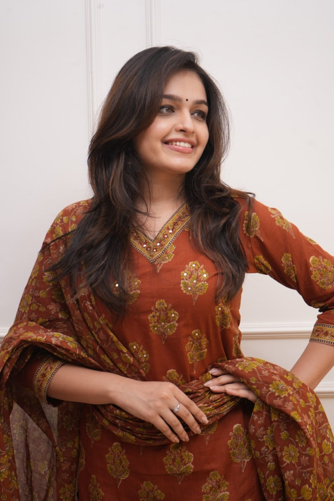 Dupatta Pant Set
