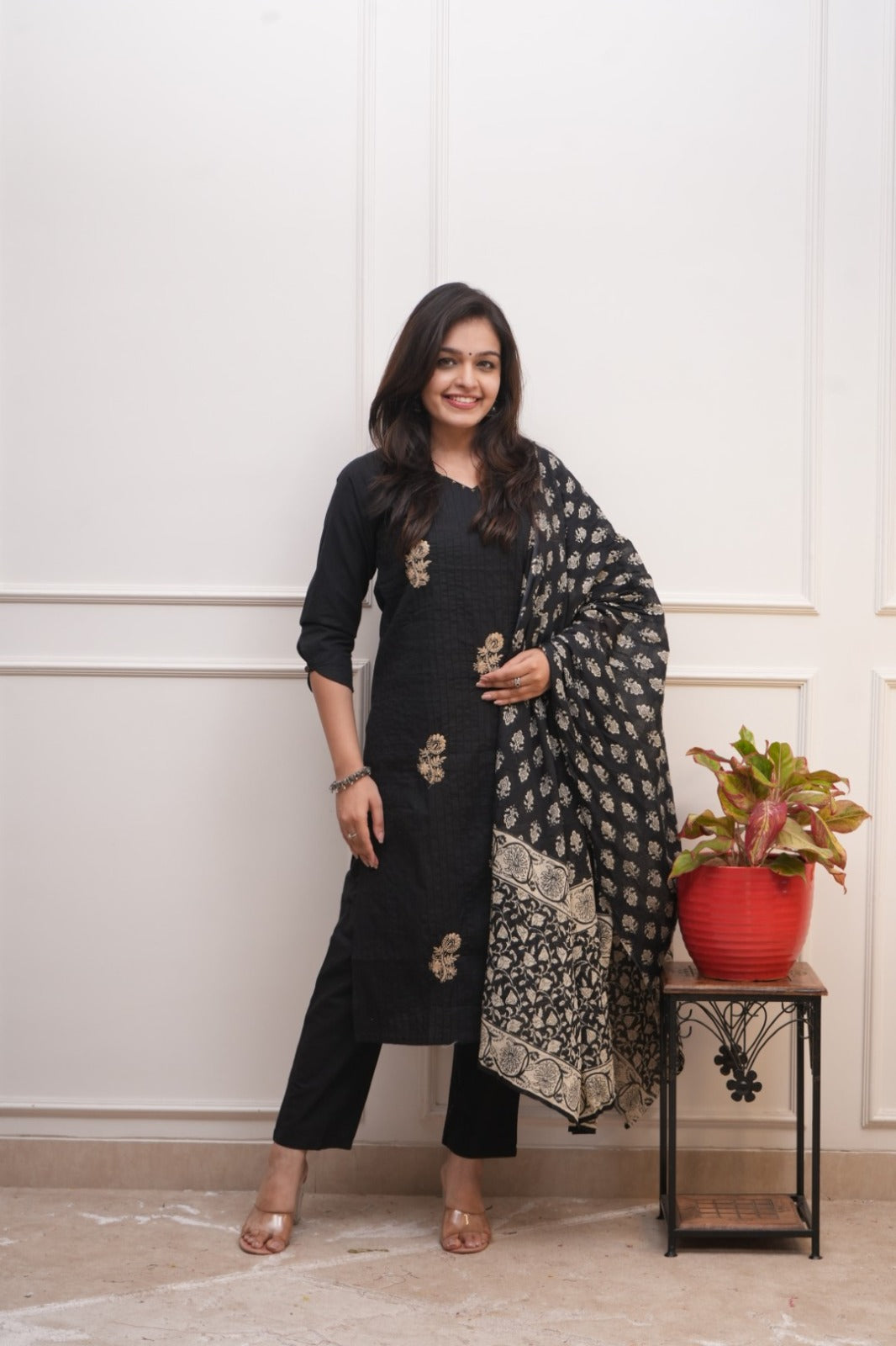 Dupatta Pant Set
