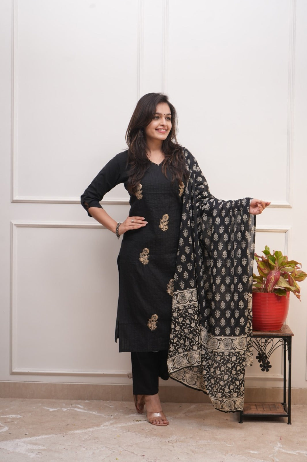 Dupatta Pant Set