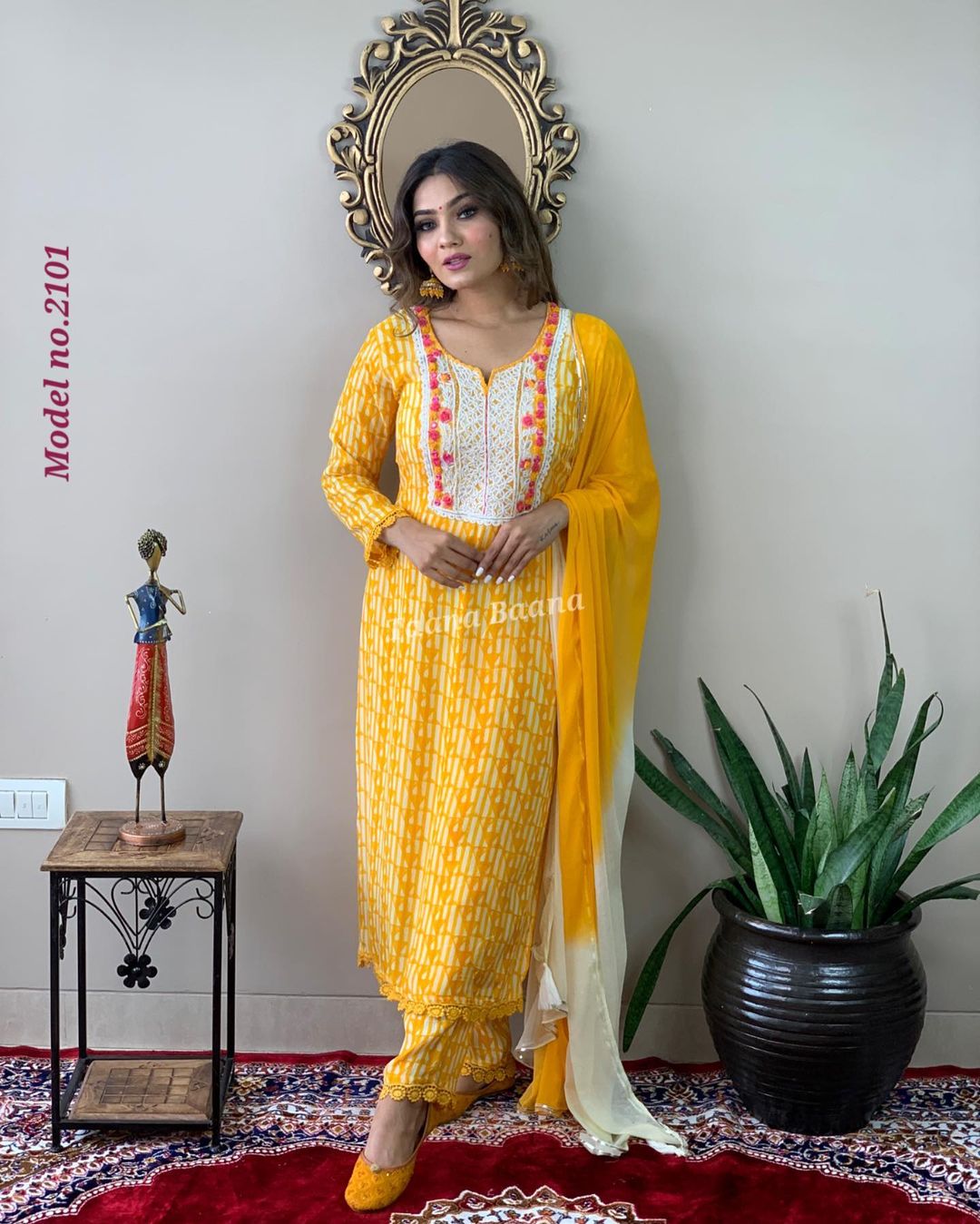 Dupatta Pant Set