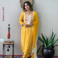 Dupatta Pant Set