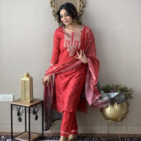 Dupatta Pant Sets